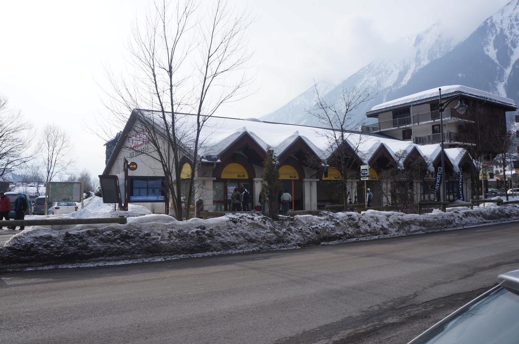 Aiguille Du Midi - Le Chamo'Nid Lägenhet Chamonix Exteriör bild